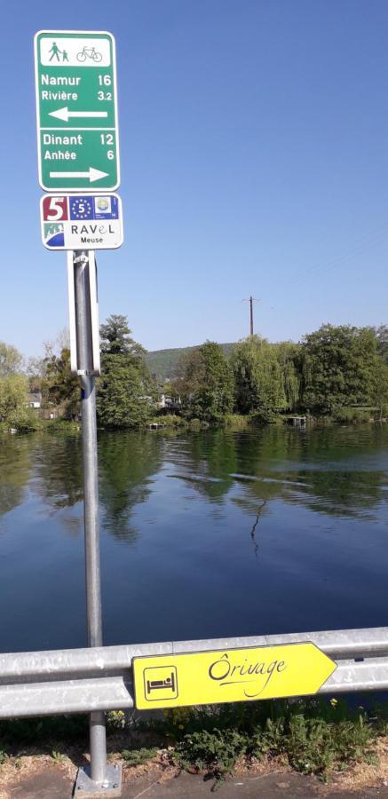 Orivage Bed and Breakfast Annevoie-Rouillon Buitenkant foto